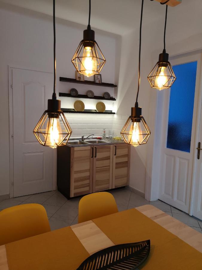 Gyoengyszem Vendeghaz Hotell Eger Eksteriør bilde